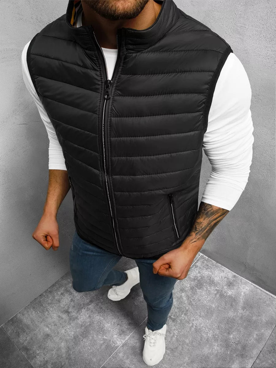 Vyriška juodos spalvos liemenė Tirol