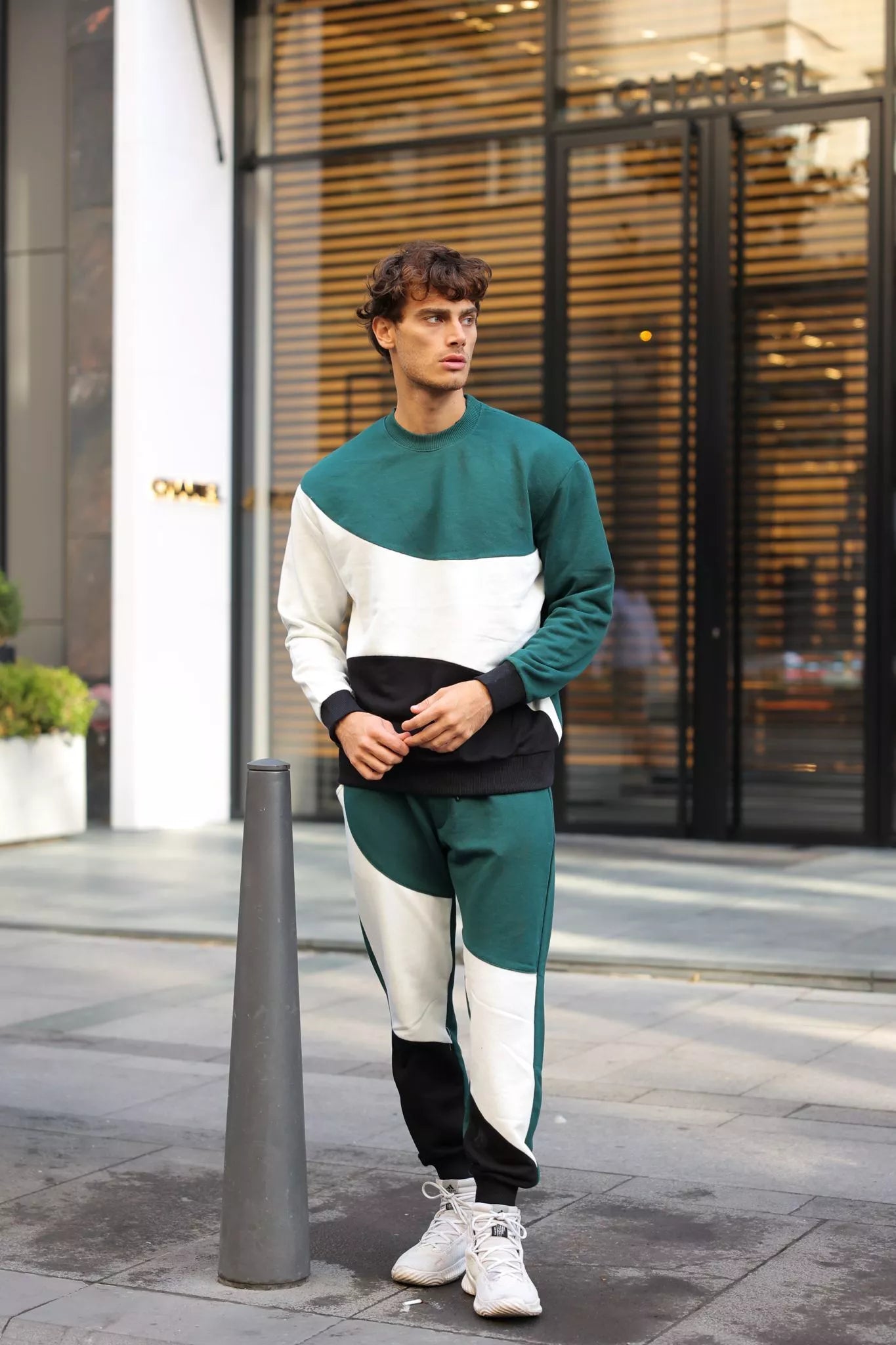 Žalias kelių spalvų vyriškas komplektas Hipos